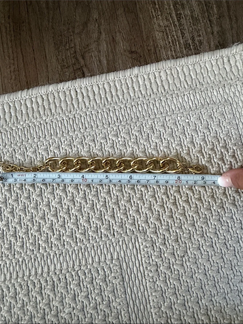 Gold Chain Link Bracelet - Women's Fashion Accessory